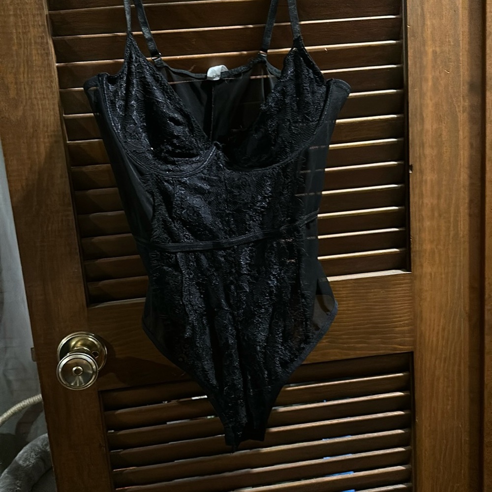 Black body suit 🖤